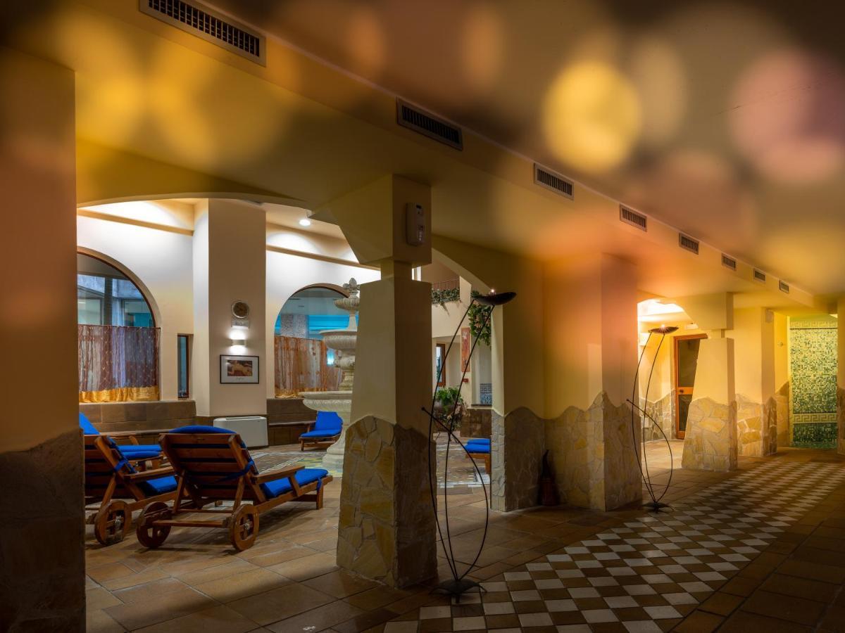 Hotel Olimpo Le Terrazze Летояни Екстериор снимка
