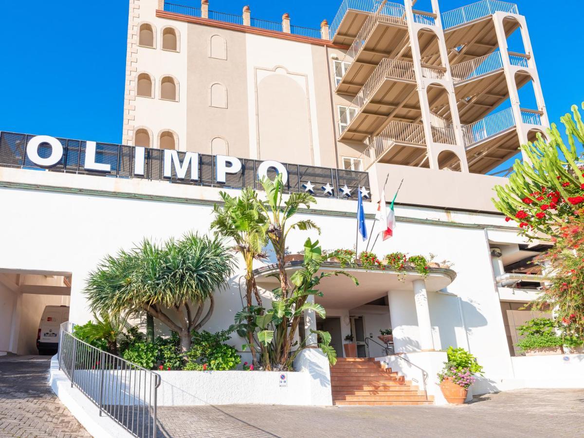 Hotel Olimpo Le Terrazze Летояни Екстериор снимка