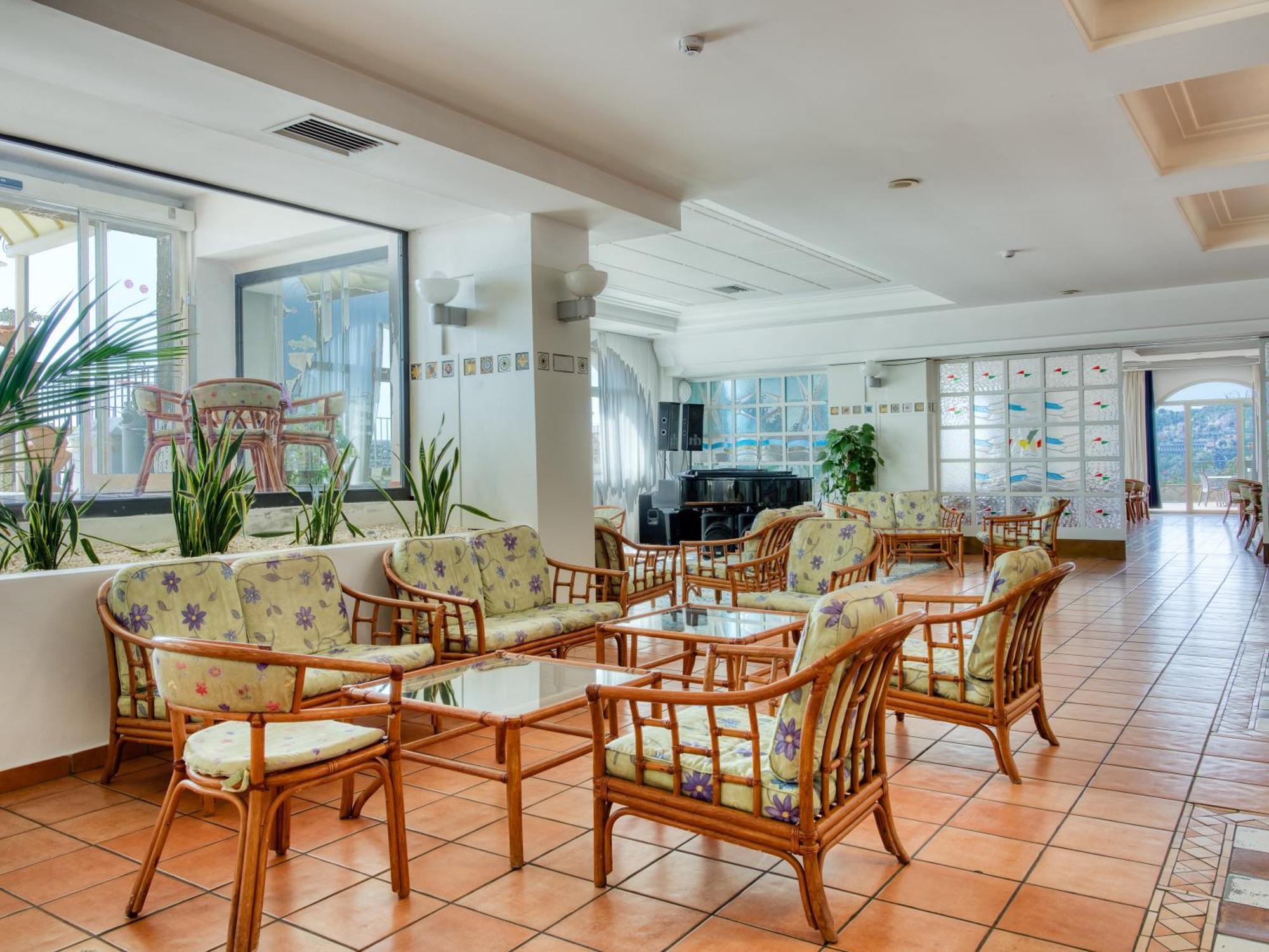 Hotel Olimpo Le Terrazze Летояни Екстериор снимка